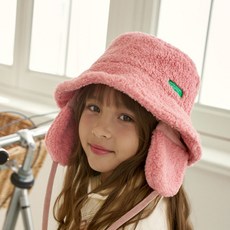 UNITED COLORS OF BENETTON. KIDS 羊羔毛漁夫帽