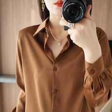 Sonio 女款素色簡約襯衫