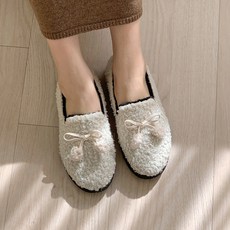 여성용 뽀글방울 단화