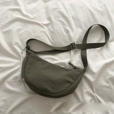 MALANG JELLY 半月形斜垮包, 卡其色
