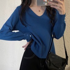 PEONIST 女款V領袖口鈕扣寬鬆針織衫