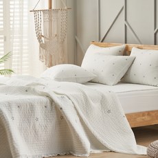 gBEDDING 60支棉水洗波紋星星圖案刺繡薄被+床墊, 白色的