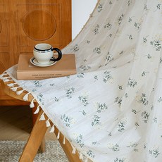 G&Y 白色花朵線條網紗流蘇穿桿式窗簾, 白色