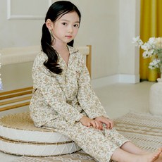 Reve Mine 女童學生單色花卉長袖上衣褲子套裝