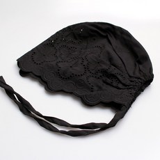 WEST MOVE 女款鏤空花紋後綁帶帽