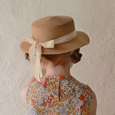 LuckyBambine 女童扭花邊平頂草帽