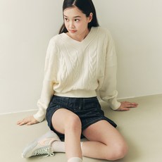 ZERO STREET 女款V領麻花扭紋針織上衣