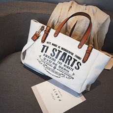 Bswan 女款英文印花圖案斜背包