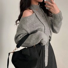 I'M MONG 女款寬鬆版型露肩長袖綁帶領針織衫 R5W105