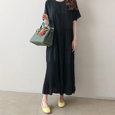 구디프 반팔 라운드넥 루즈핏 주름 통기성 롱 원피스