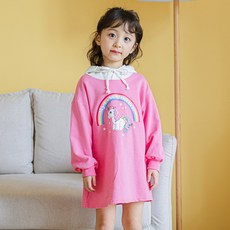 Lala Amang 女童款連帽彩虹獨角獸印花連身裙