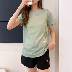 Sunbit 女性格紋運動輕量短袖 + 短褲運動套裝