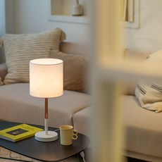 WONHA 蒙塔納檯燈, 白色