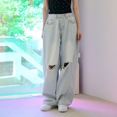 SUBI.JEANS 女款側邊摺線膝蓋破損寬版牛仔褲 長版