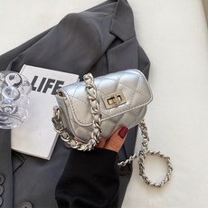 SORIDAL 女款真理扭結鍊條日常斜揹包, 銀色