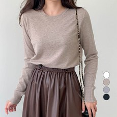 Mood in the 女款簡約素色圓領長袖針織衫