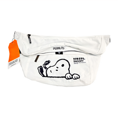 SNOOPY 史努比 斜背包, 好奇