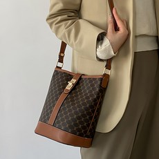 CCREANG 女用水桶肩背斜背包 S764, 棕色