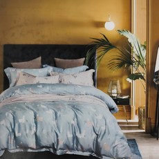 Betrise 貝翠絲 C量能系列 奧地利天絲 光淬石墨烯四件式兩用被床包組 100%萊賽爾纖維