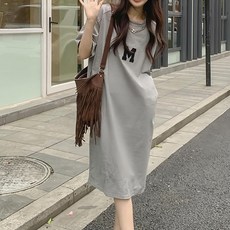 慵懶寬鬆M字長版連身裙, 棉+聚酯纖維, 全長106cm 肩寬57cm 胸寬57cm 袖長19cm, 灰