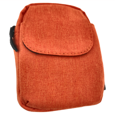 ARKY 外接充電隨身斜跨包，專利外接充電設計，2WAY攜帶設計，YKK拉鍊，耐用防潑水, 14.3 x 10.8 x 6.8cm, 橘色