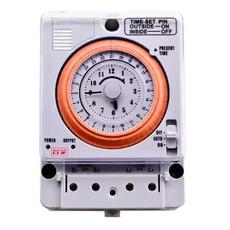 台芝 機械式定時器 TN20-K, 電壓110-220V 安培20A, 1個