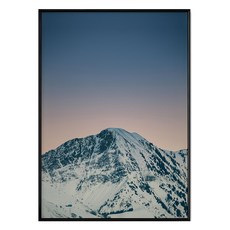 皚皚雪山, 黑色