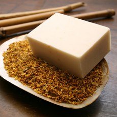 Tea Soap 茶山房 珍珠桂花手工皂，添加珍珠粉與桂花精華，溫和潔淨，使肌膚散發自然光澤, 1個, 100g