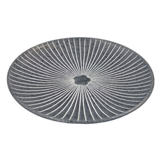 十草梅, 黑, 1個