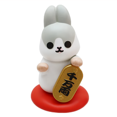 YENDAR 研達 ㄇㄚˊ幾兔招財公仔，塑膠(PVC)材質，含底座約80mm, 1個