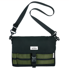 matchwood Sacoche MHWDSP003BKOL 黑綠款 輕巧方便, 26 x 19 x 3cm, 黑綠色