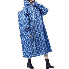 BAOGANI 寶嘉尼 B14嵐雨背包斜開一件式雨衣 手套式袖口更防水 魔鬼氈可調整鬆緊 立體剪裁可完全收納 最大30L背包空間, 藍色