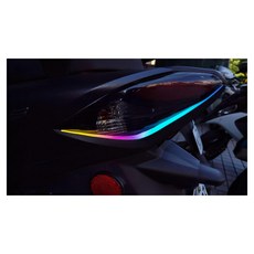 YAMAHA 勁戰6 下眼線 機車貼紙 彩鈦, 1個