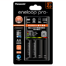 Panasonic eneloop 台灣公司貨 疾速智控4槽充電組 K-KJ55HC20TW 最高電池容量2550mAh, 1組