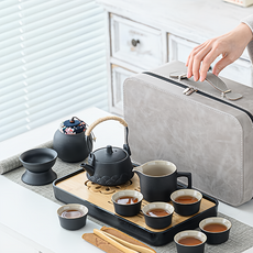 BOACUP 麂皮手提旅行箱 大套裝 龍啟壺 白色皮箱款, 茶壺 + 茶海 + 茶葉罐 + 過濾 + 茶杯 x 6 + 夾子 + 茶巾 + 茶盤, 黑色, 1組