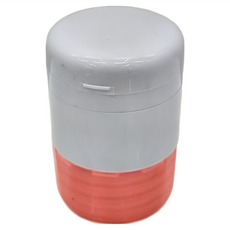 感恩使者 切藥磨藥兩用藥盒，直徑4.2cm 高6.3cm，PP材質, 1個