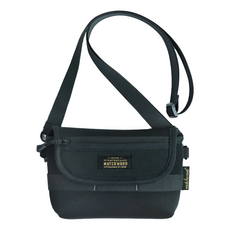 Matchwood Leap 斜背收納小包, 17 x 12 x 3.8cm, 黑色, 1個