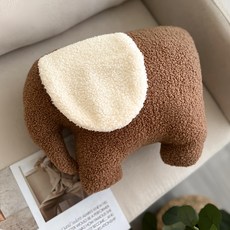 THiRTEEN 拾參家居 泰迪絨大象抱枕 35 x 26 x 13cm，可愛造型，柔軟舒適，居家擺飾, 1入, 棕色