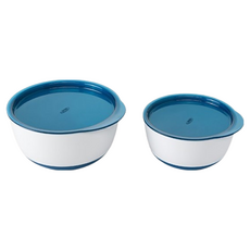 OXO tot 防滑加蓋大小碗組, 較深的碗壁讓小朋友輕鬆舀起碗中食物, 避免食物潑灑的防滑底座設計, 附碗蓋方便外出攜帶, 堆疊收納好方便, 不含雙酚A好安心, 海軍藍, 1組