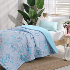 LAMINA 樂米娜 精梳棉涼被 蝶花飛舞 135 x 195cm 藍色