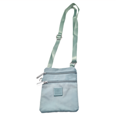 Sayaka 紗彌佳 日本百搭繽紛多色大容量輕量設計防潑水系列散策首選多口袋斜背包, 20 x 14 x 1cm, 藍綠色