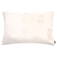 HOLA 和樂家居 查莉壓線百摺腰枕 1.2kg, 奶油白