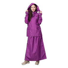 DongShen 東伸 裙襬搖搖女仕型套裝雨衣 晴雨防風防寒防曬三用 輕量型防水快乾布料 背面3M反光飾條 立體剪裁可拆式雨帽