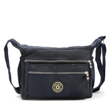 Lulu Bag 女性休閒生活防水肩背斜背包 + 隨機附贈品套組, 藍色