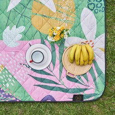 Wild Peak 野峰 地墊-夏綠蒂 100%滌綸 專利三層加厚填充 防潑水 可機洗 厚夾棉 雙面防水, 360 x 300cm, 1個