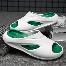 bebehome 輕便厚底防滑休閒潮流拼色洞洞鞋 EVA材質 白綠色, 44~45號