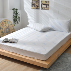 LoveCity 寢城之戀 台灣製 頂級tencel天絲針織 專業級100%防水床包式保潔墊(150x200公分), 1入, White