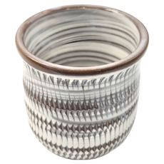 手握杯, 粉引刻紋, 1個