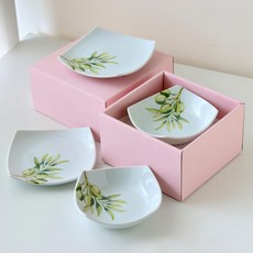 JUST HOME 葉影陶瓷餐盤4件禮盒組, 1組, 2 個深缽 + 2 個深盤, 白色/綠色