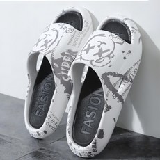 卡通暴力熊拖鞋，時尚潮流，減壓鞋床，柔軟回彈，貼腳舒適, 260mm, 黑白色